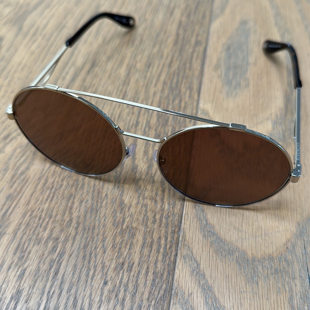 Givenchy GV 7048/S Sunglasses - Picture 6 of 8